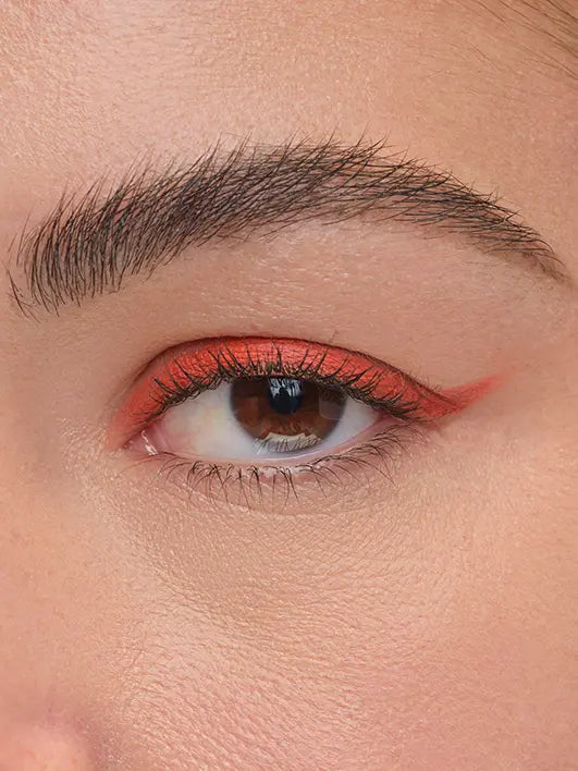 LINE ARTIST: THE BRIGHTS