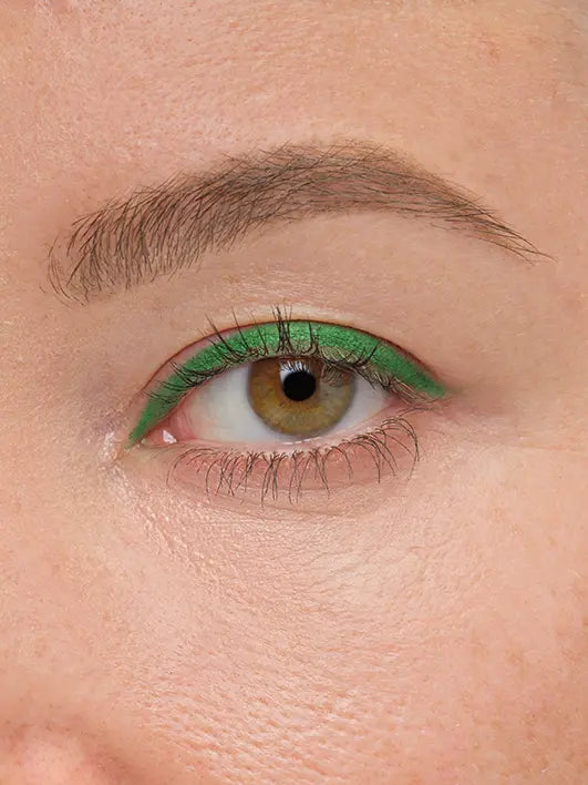 LINE ARTIST: THE BRIGHTS