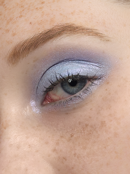 Fractal Glitter Eye Paint