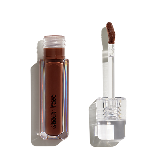 Light Lock Lip Gloss