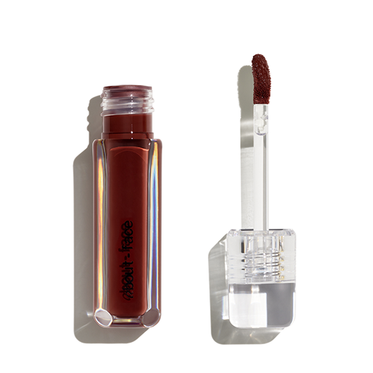 Light Lock Lip Gloss