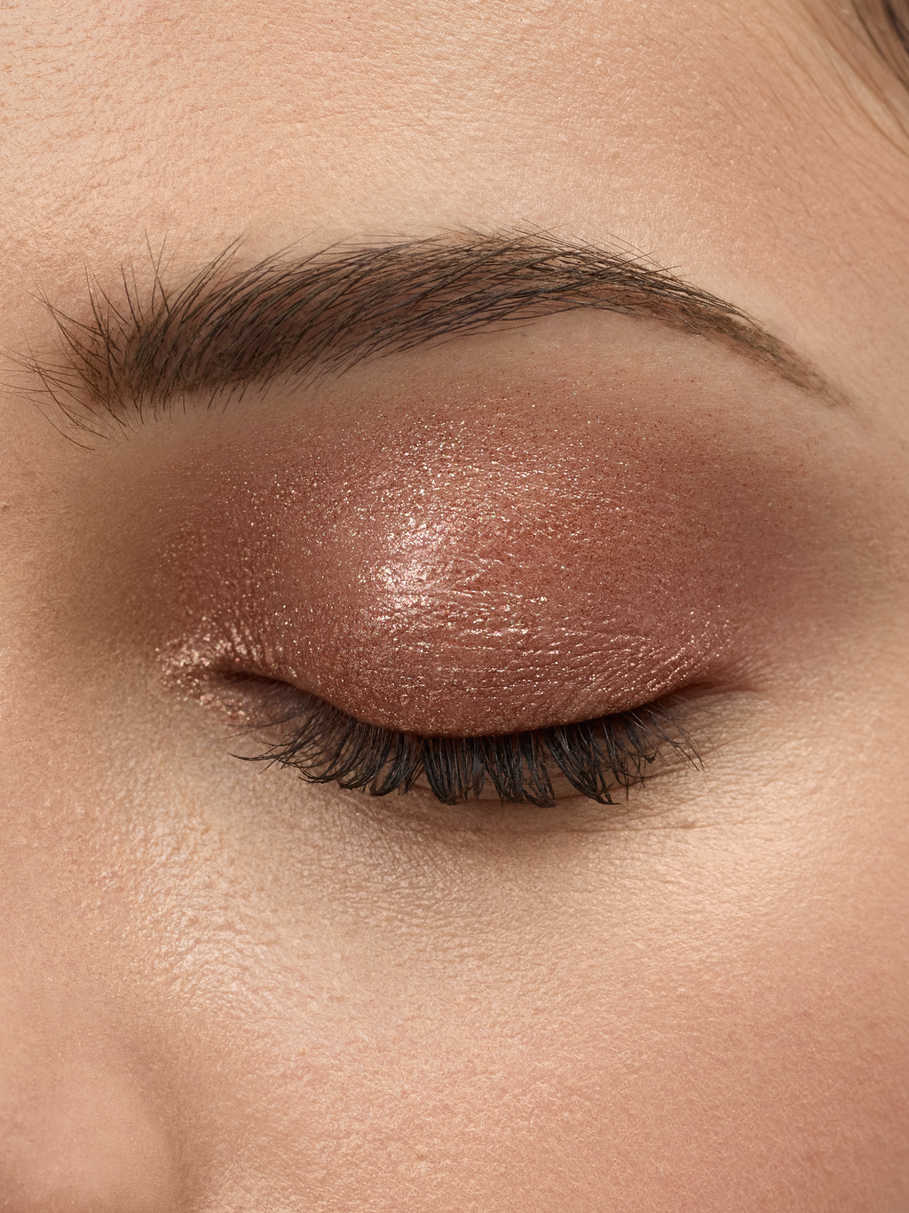 Fractal Glitter Eye Paint