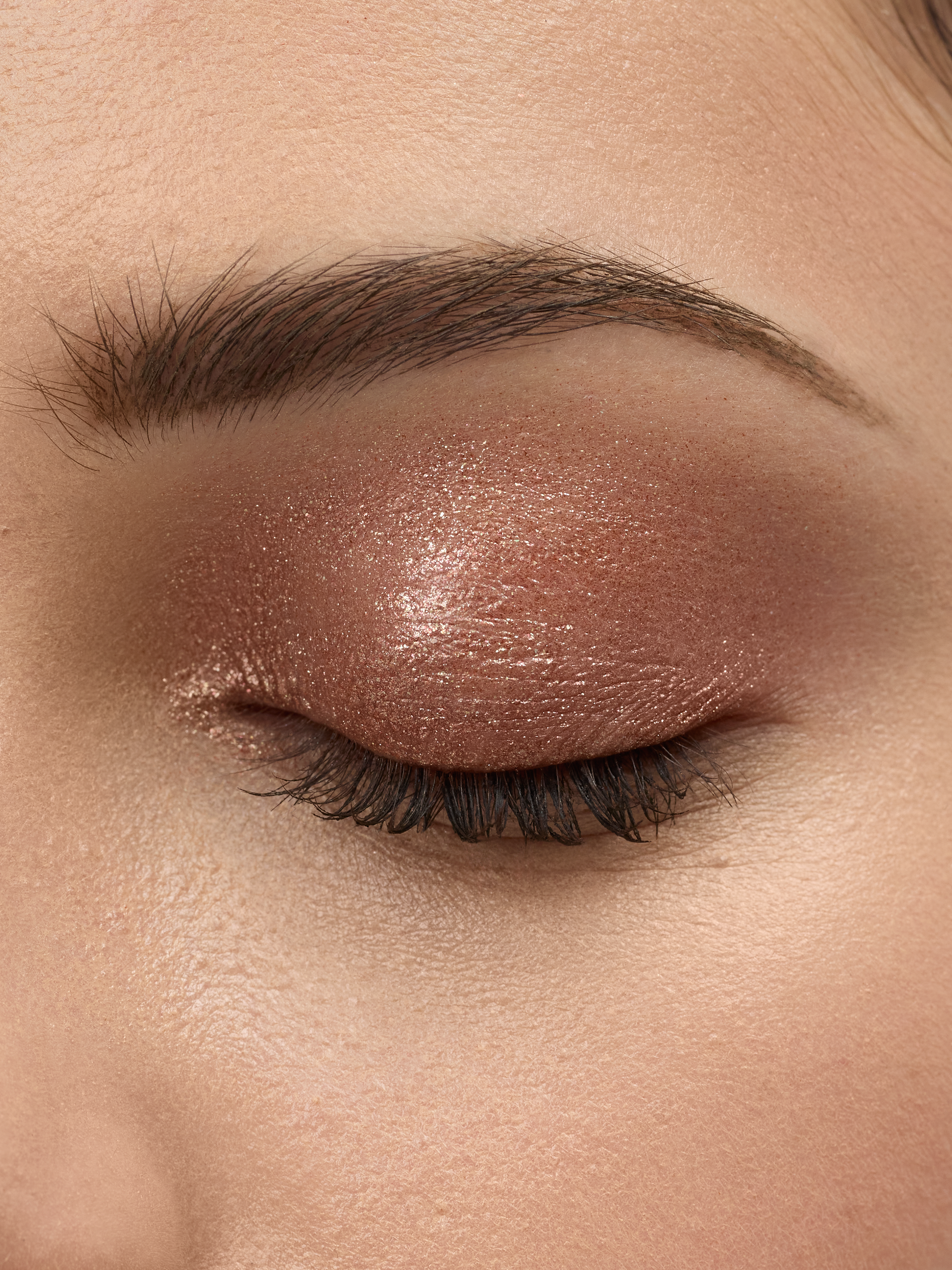 Fractal Glitter Eye Paint
